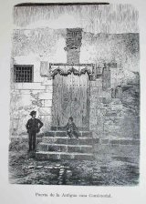 Puerta de la antigua Casa Consistorial.