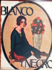 (Señora sentada sobre cojines junto a jarron con flores)