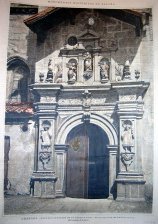 Portada exterior de la Capilla real en la Iglesia Metropolitana de Granada