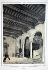 Vestibulo de la casa del Ayuntamiento de Huesca